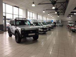 Автопробег ПРОМТЕХ-LADA в Санкт-Петербурге