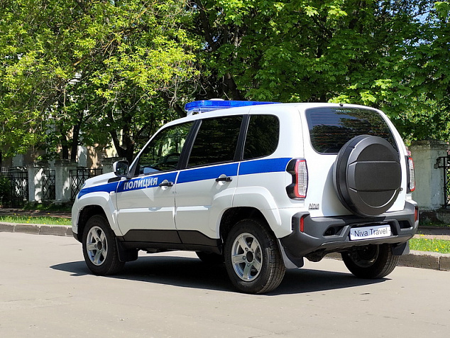 Автомобиль оперативно-служебный для уполномоченных участковых на базе LADA Niva Travel